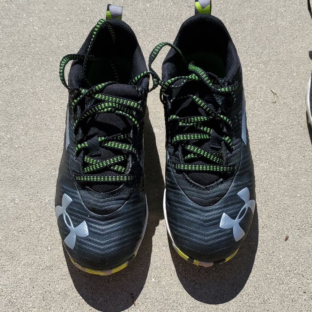 Under Armour BH baseball Cleats⚾️